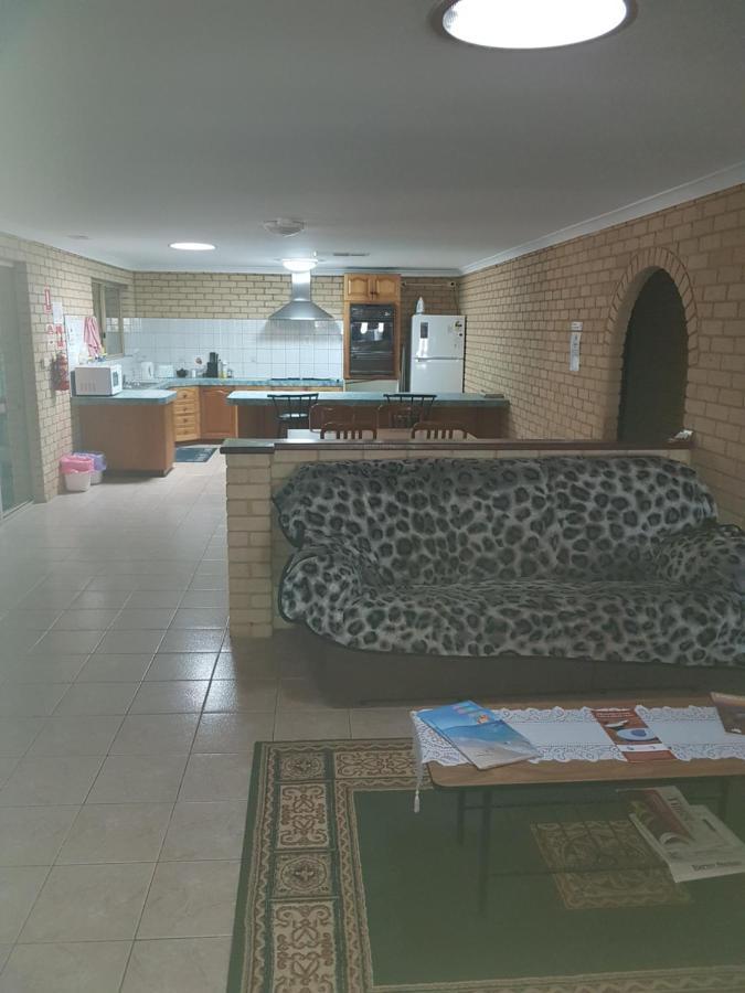 גרלדטון Rhodeside Lodge מראה חיצוני תמונה